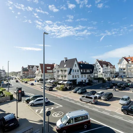 Blanc Rivage With Garage By Interhome *