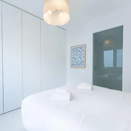 Blanc Rivage With Garage By Interhome