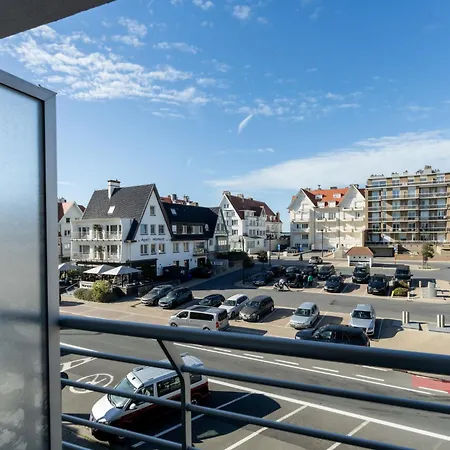 Blanc Rivage With Garage By Interhome